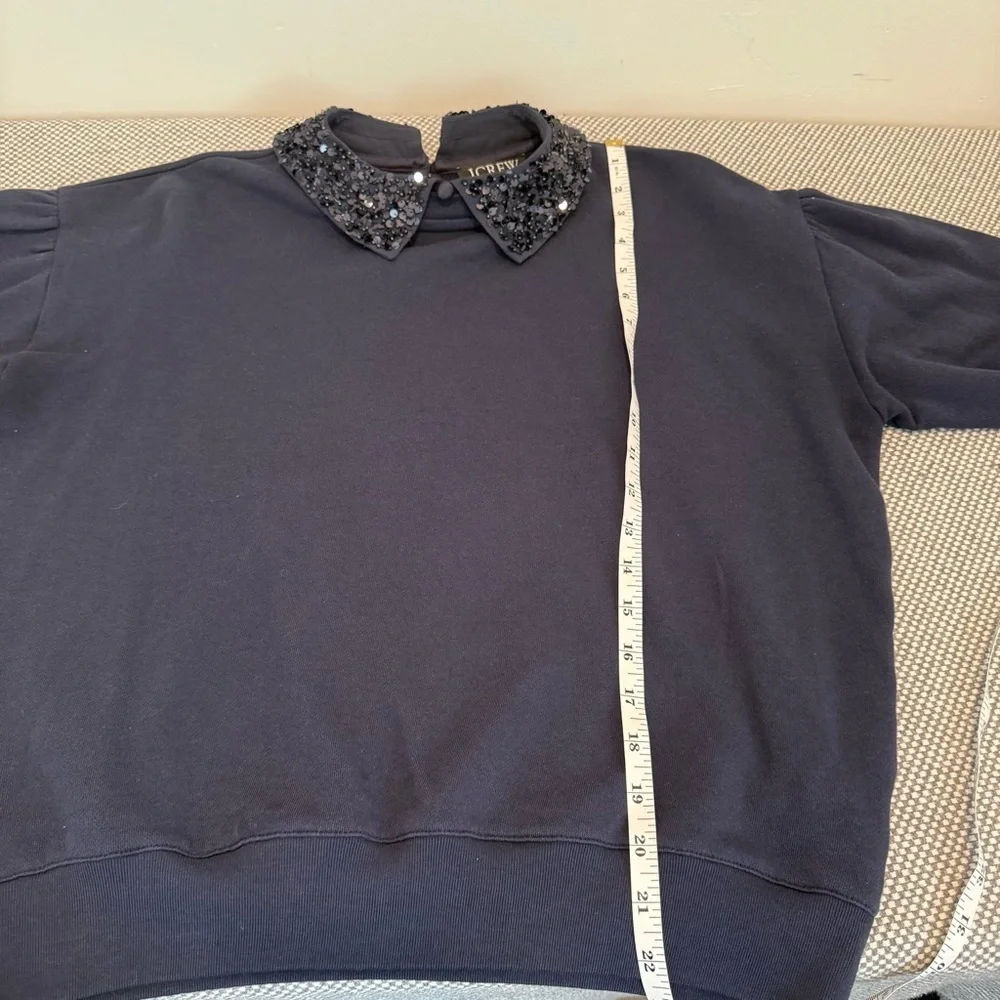 J crew Crewneck sweatshirt with crystal-embellished collar size S
